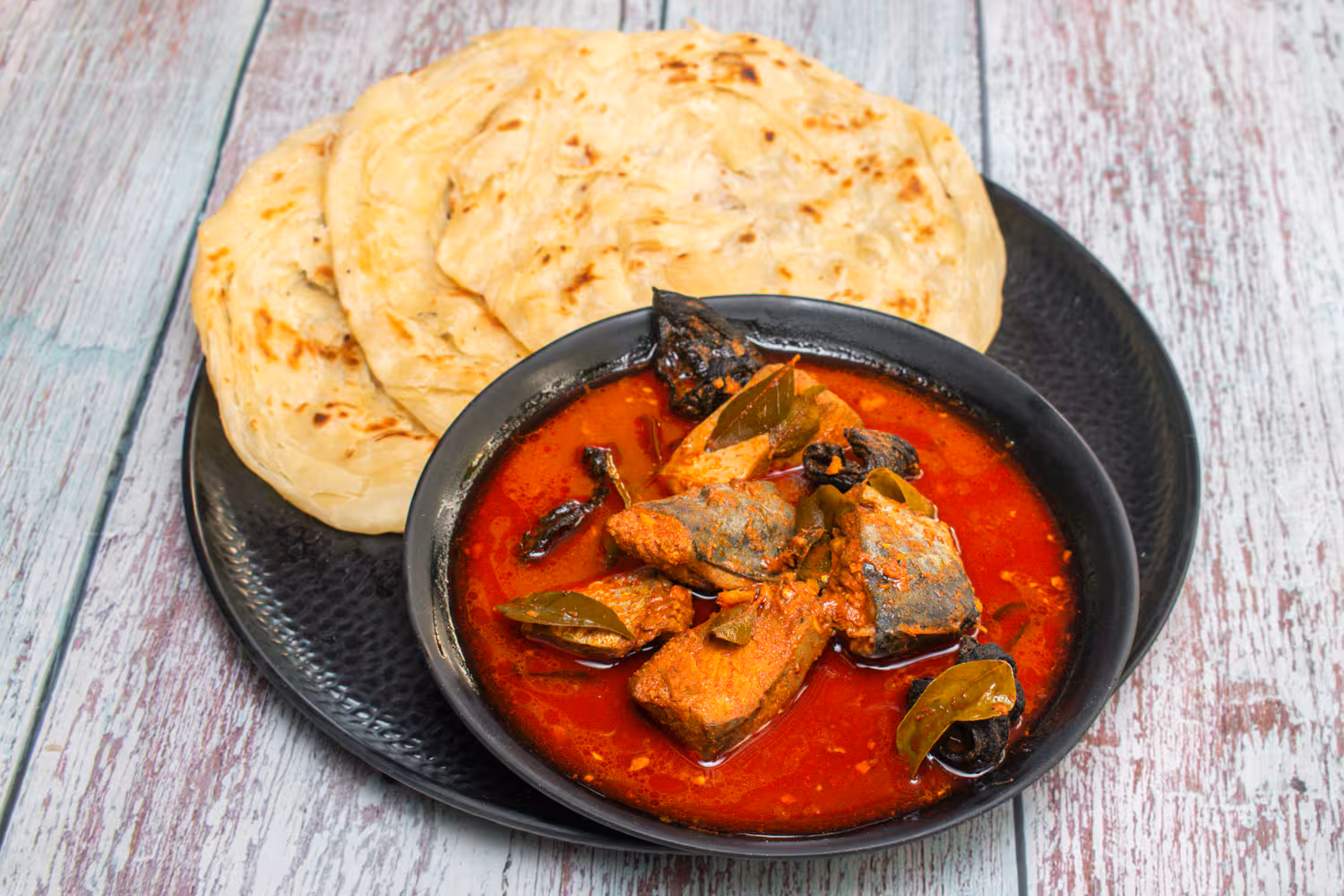 Parotta / Fish Curry